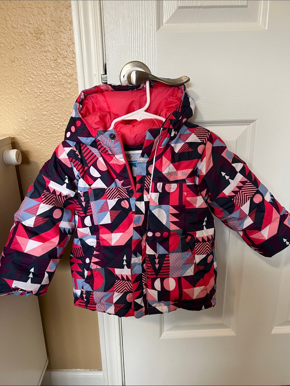 Columbia Toddler Girls' Pink and Navy Geometric Snow Jacket